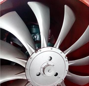 ���{�������S���L�C���~Ƭ�c�~݆�⚤�g϶�ķ���